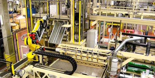 Sleeve packaging line